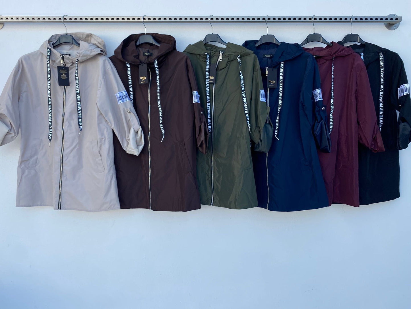 Giacca Elegante in Tessuto di Alta Qualità