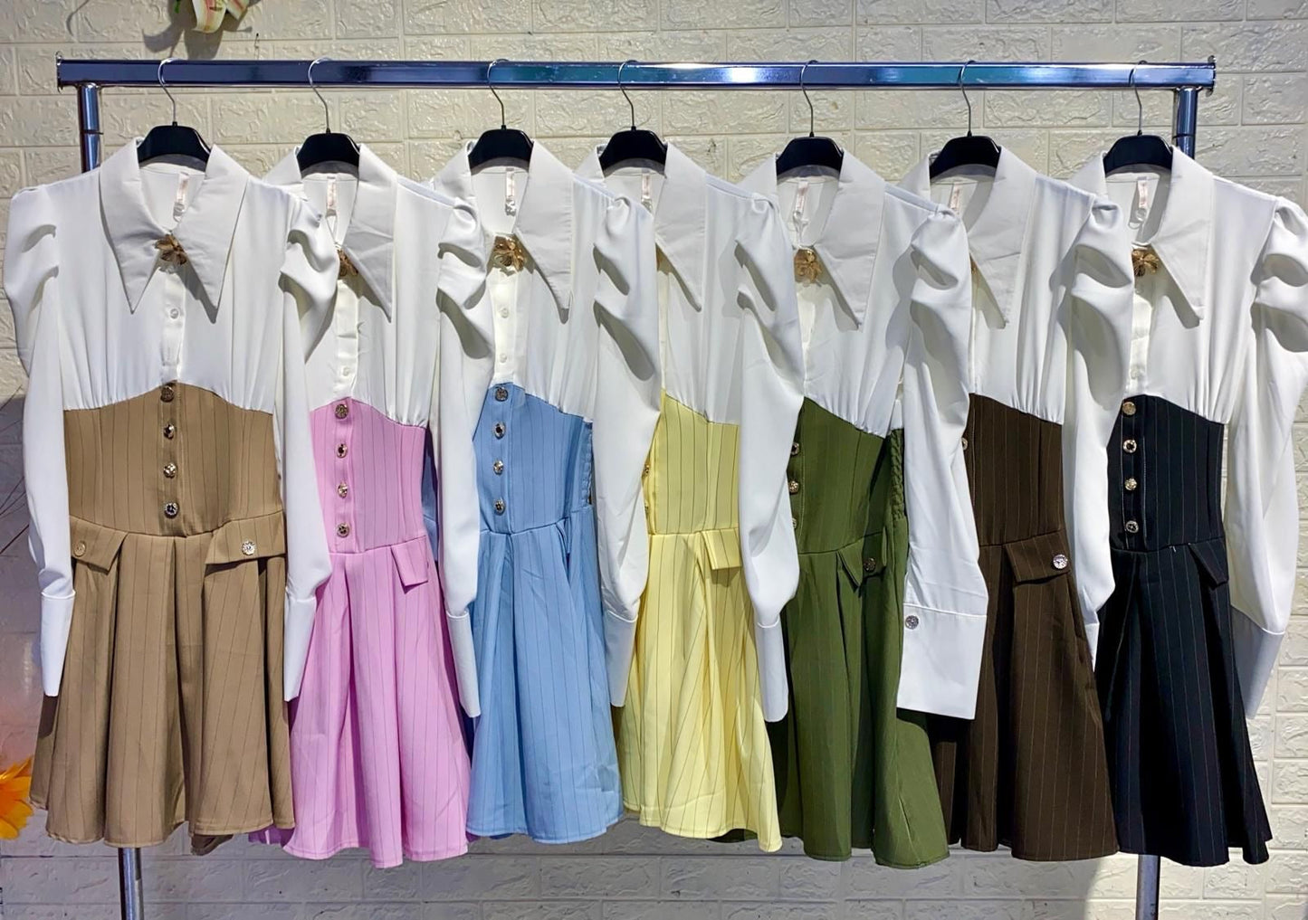 Abito elegante in tessuto leggero