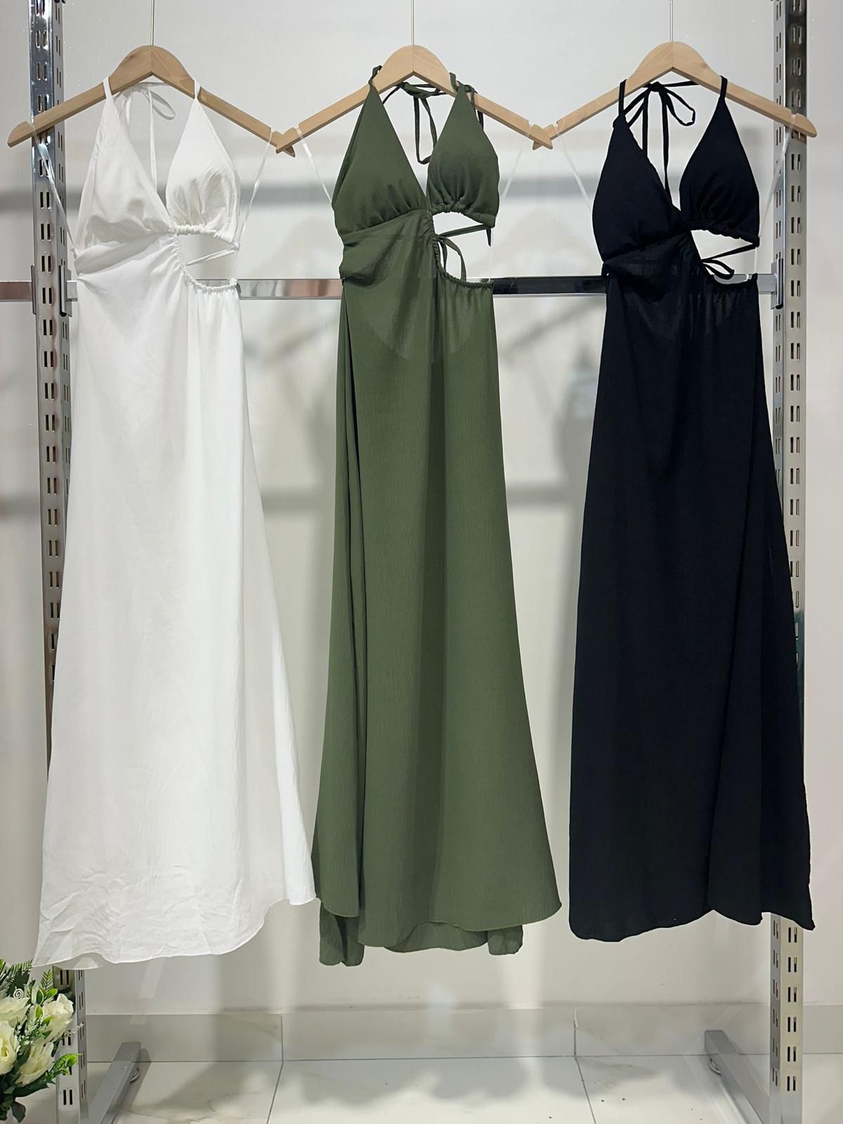 Abito elegante in tessuto leggero