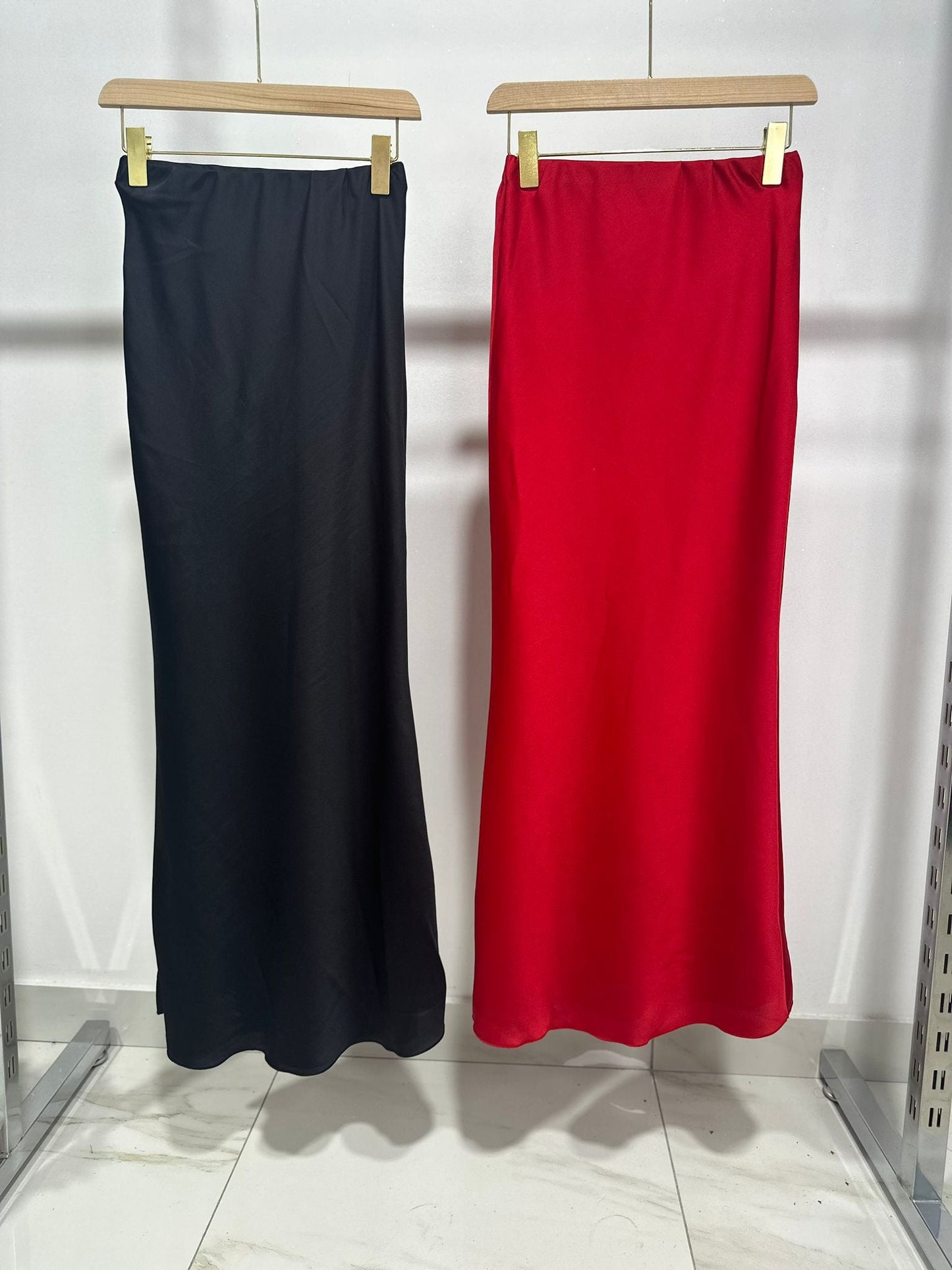 Completo composto da gonna, body e giacca