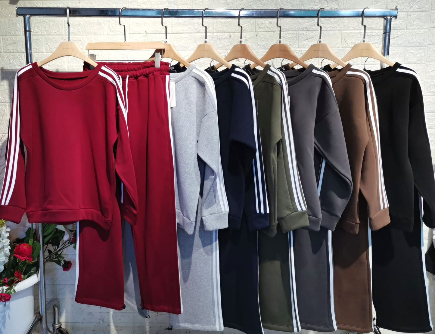 Tuta elegante in tessuto di alta qualità