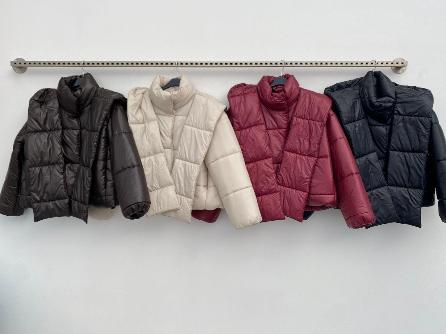 Giacca imbottita con cappuccio