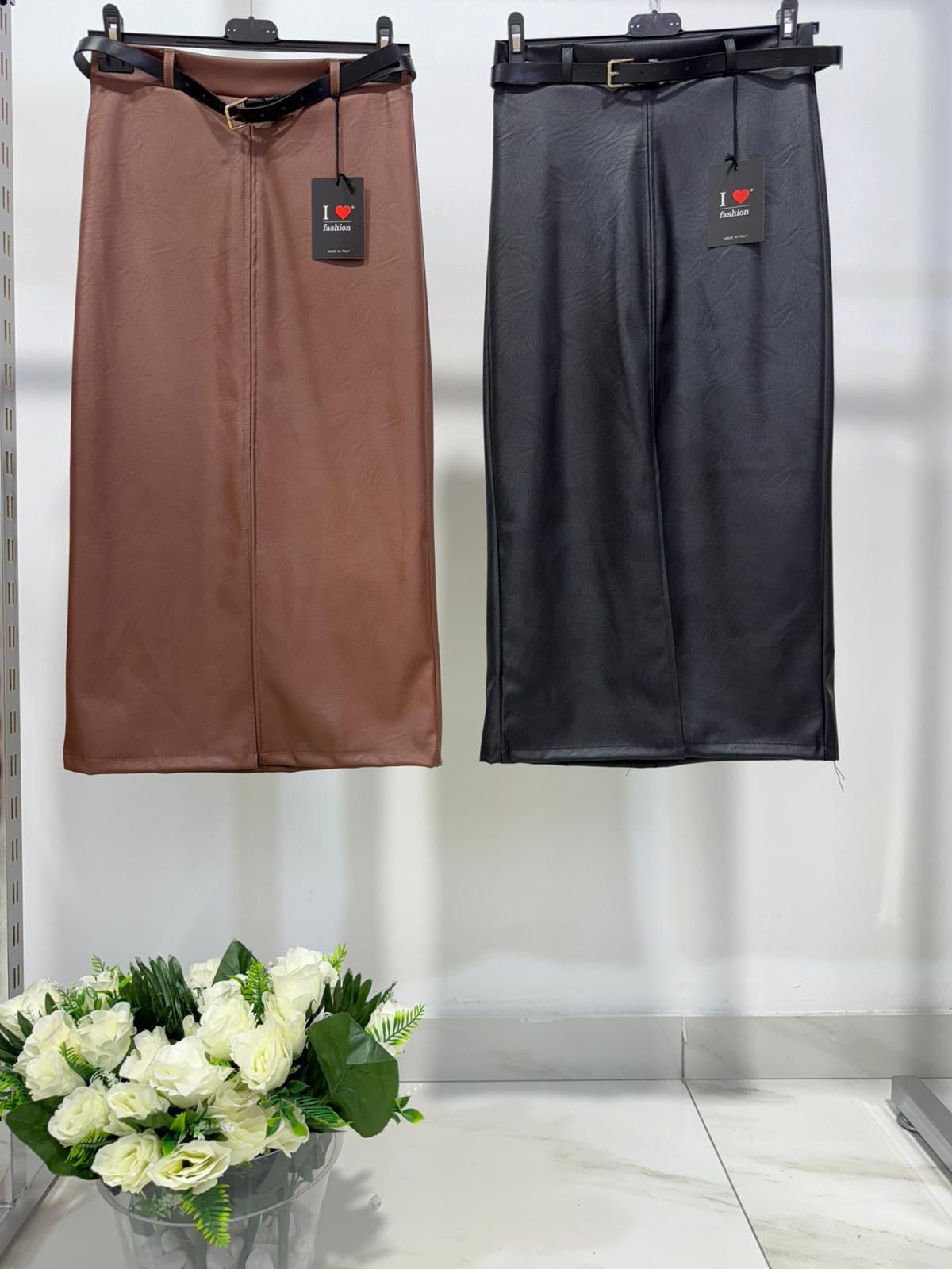 Gonna a vita alta in tessuto leggero