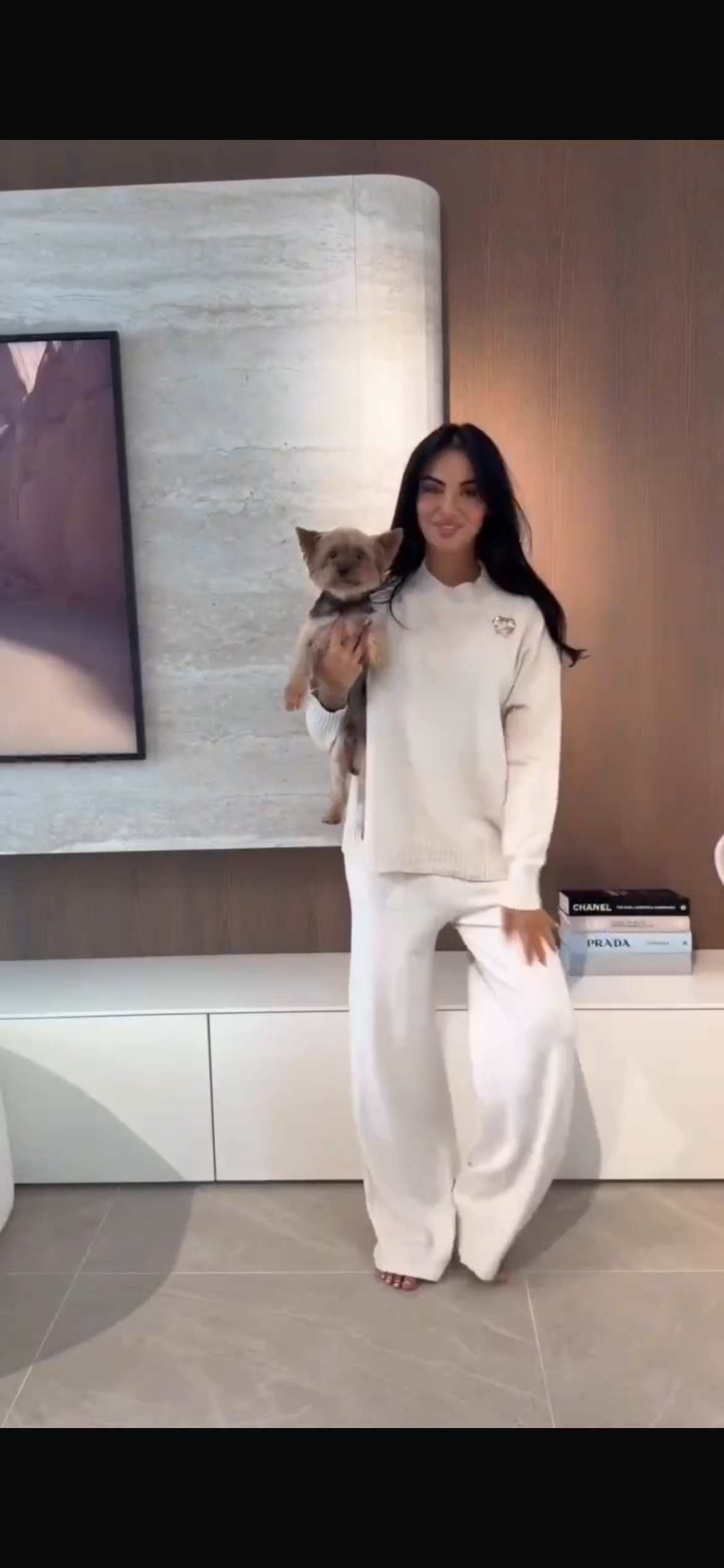 Completo elegante in tessuto leggero