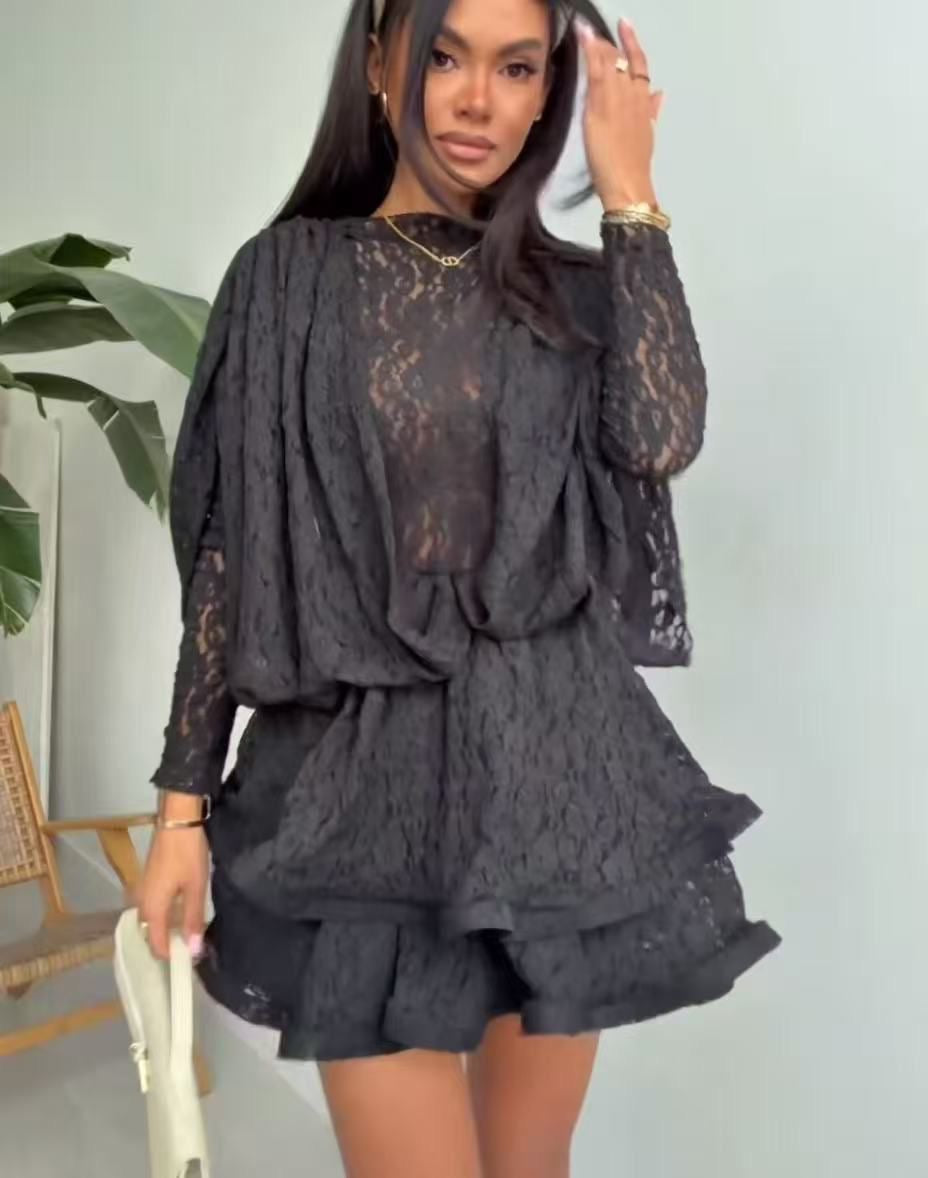 Abito Elegante in Tessuto Leggero