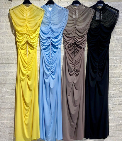 Abito elegante a maniche lunghe con scollo a V e dettagli plissettati