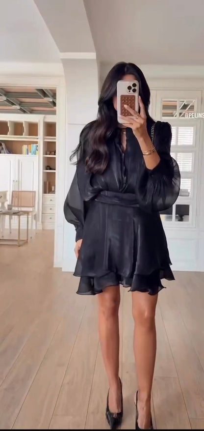 Abito elegante in tessuto pregiato