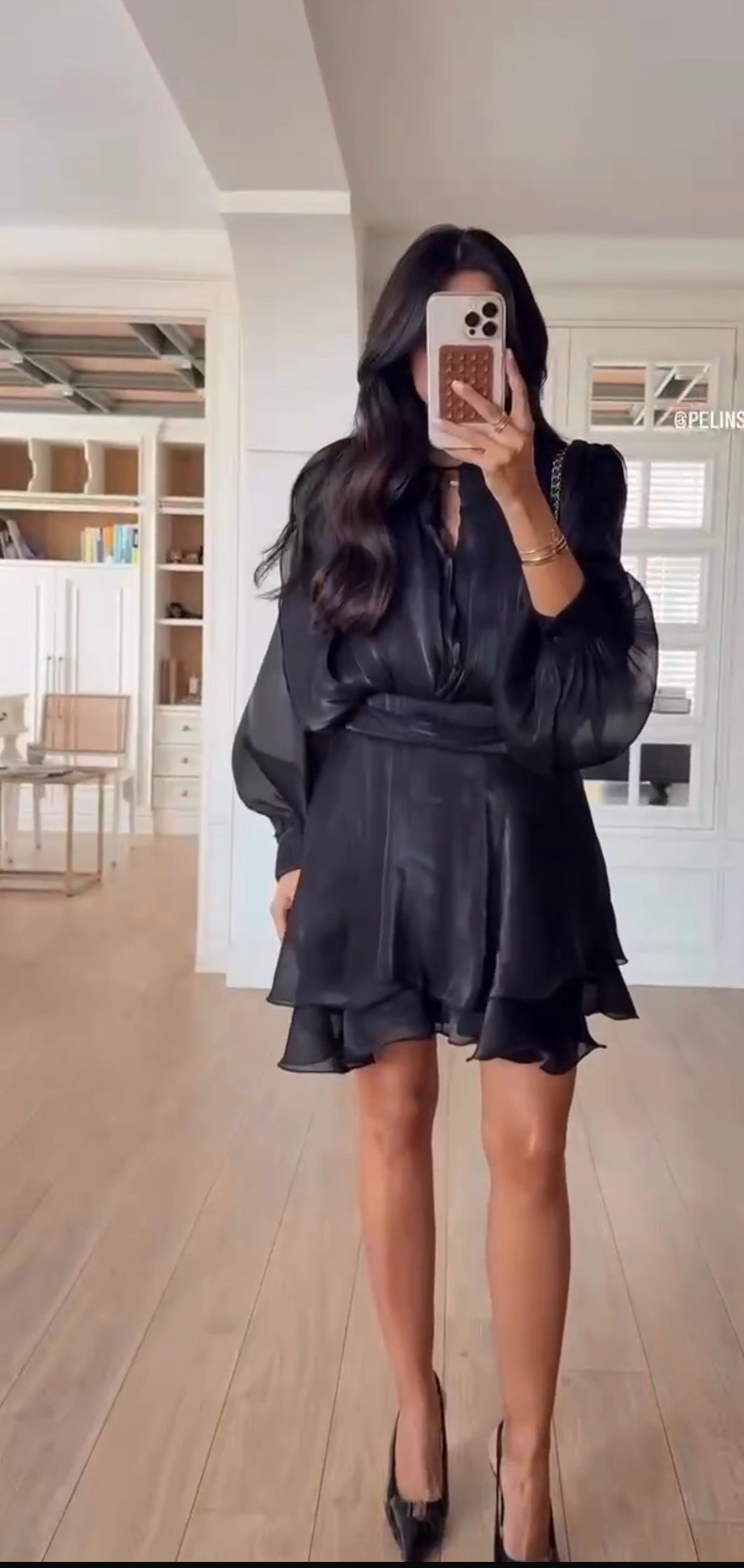 Abito elegante in tessuto pregiato