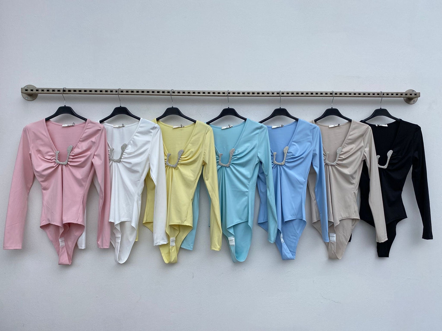 Body in pizzo elegante