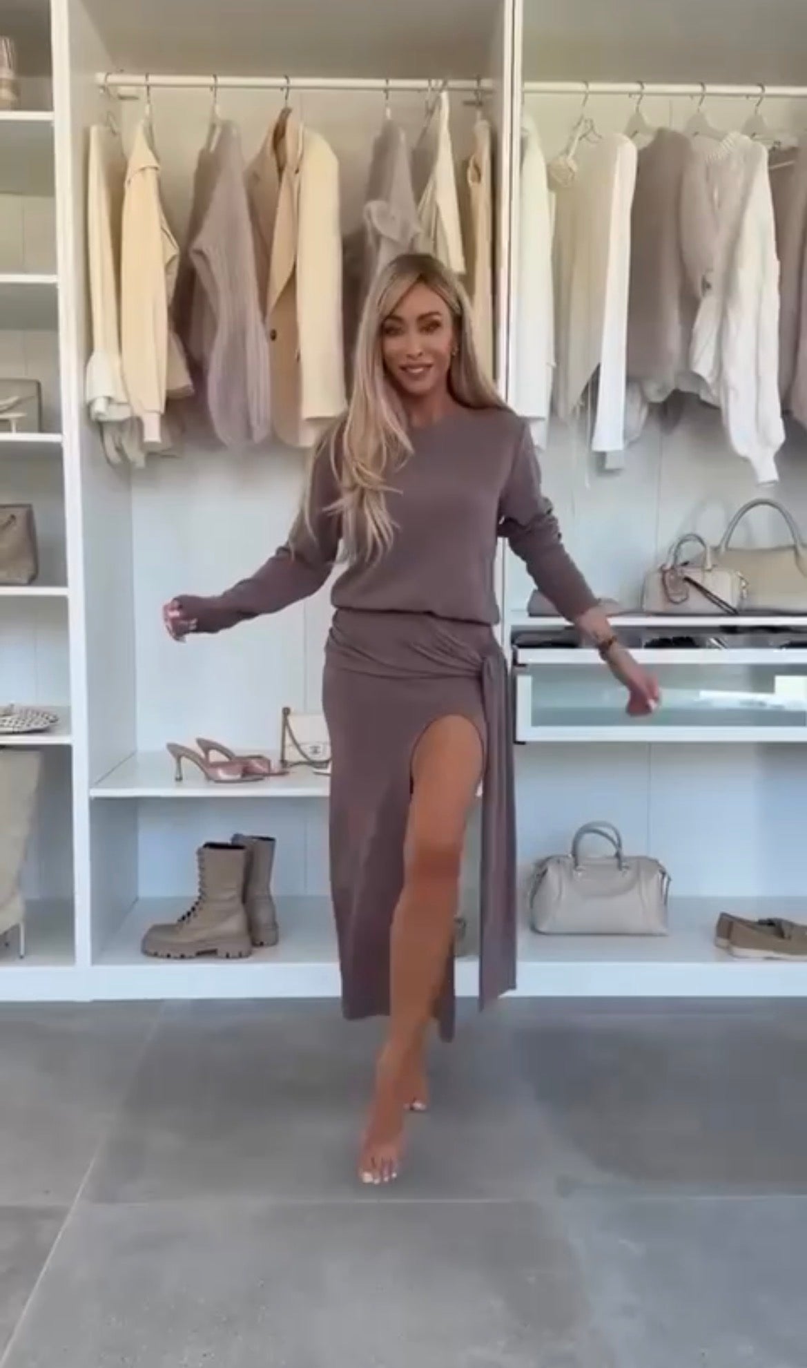 Completo Elegante in Tessuto di Alta Qualità