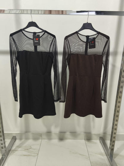 Abito elegante in tessuto leggero