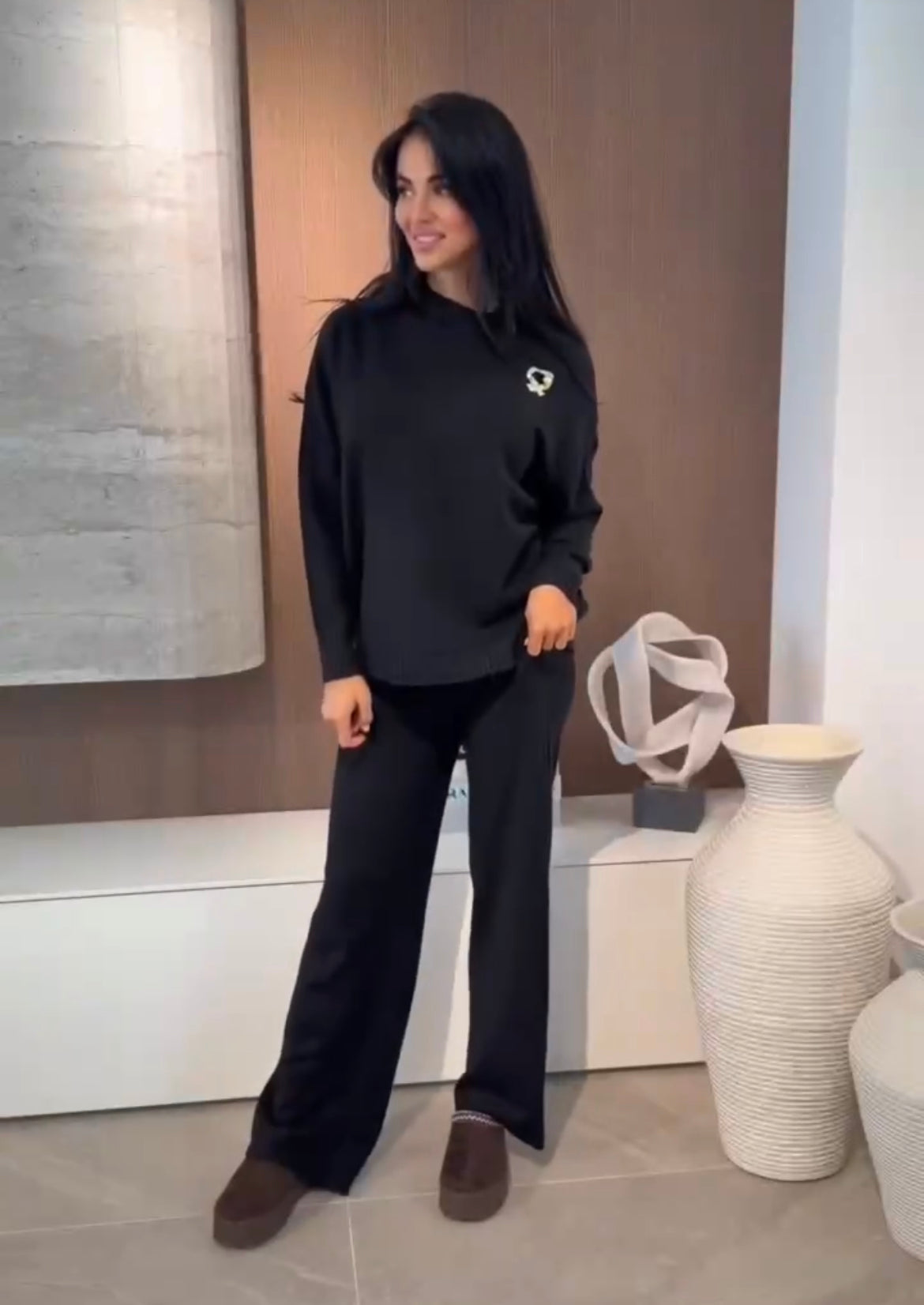 Completo elegante in tessuto leggero