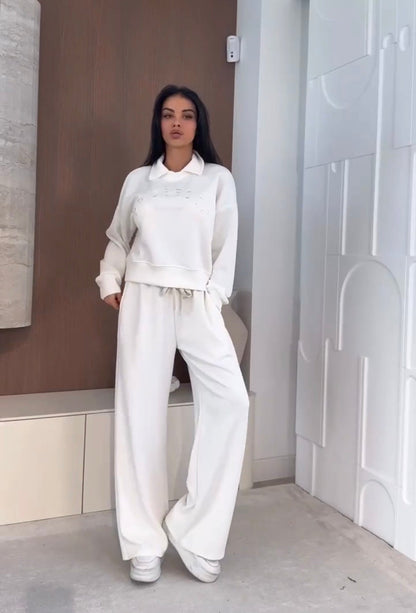 Completo elegante in tessuto pregiato