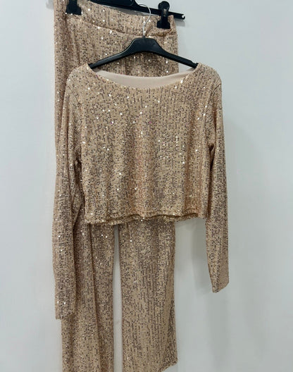 Completo Elegante di Alta Qualità