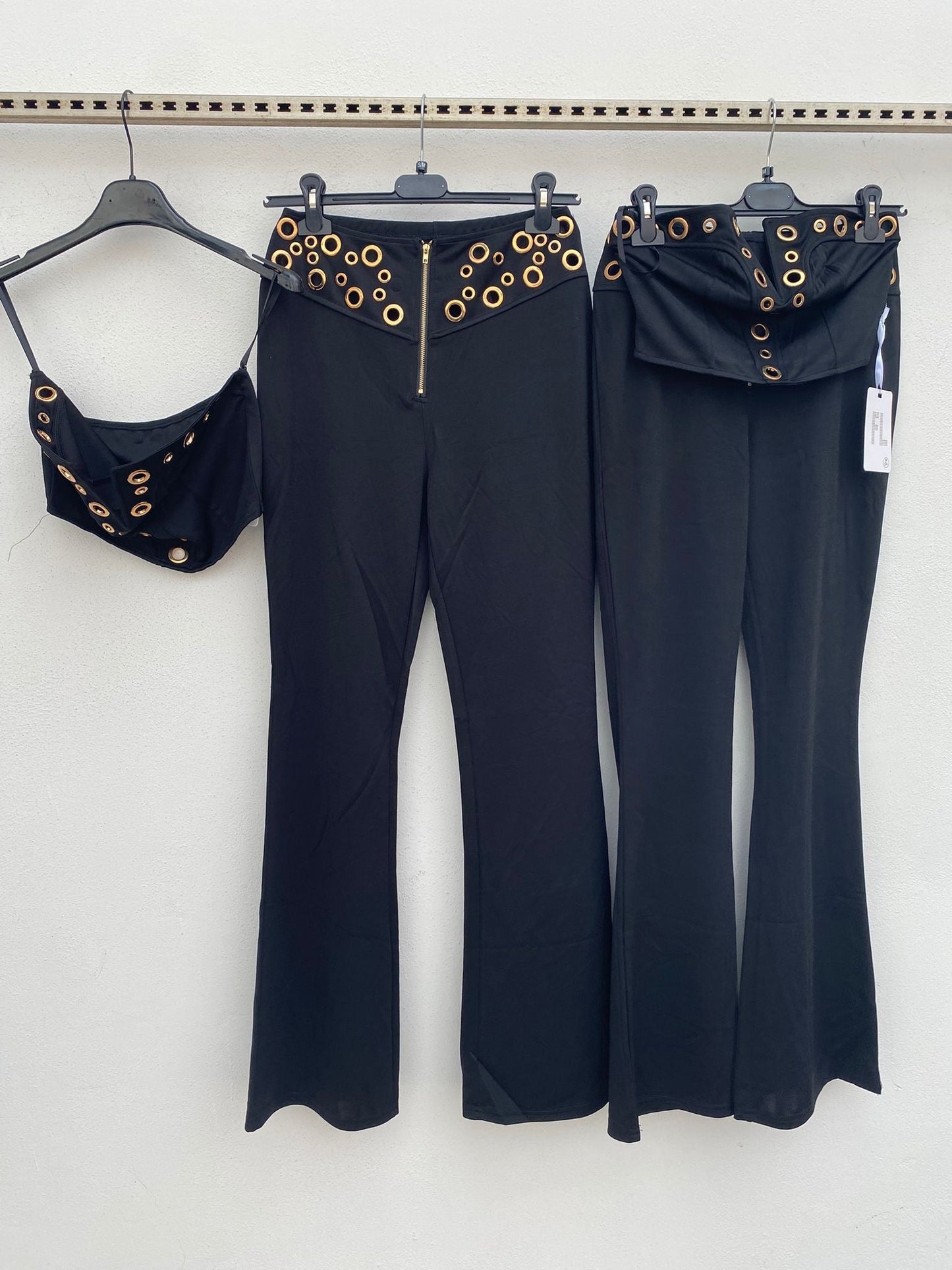 Completo elegante in tessuto pregiato