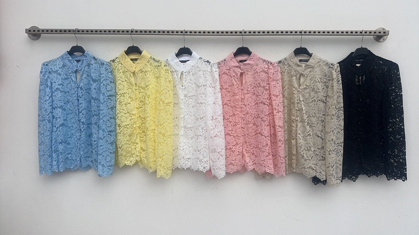 Camicia in cotone a maniche lunghe con colletto classico