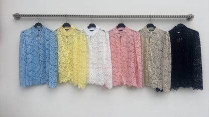 Camicia in cotone a maniche lunghe con colletto classico