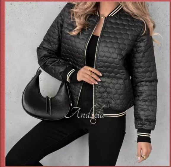 Giacca imbottita con cappuccio regolabile