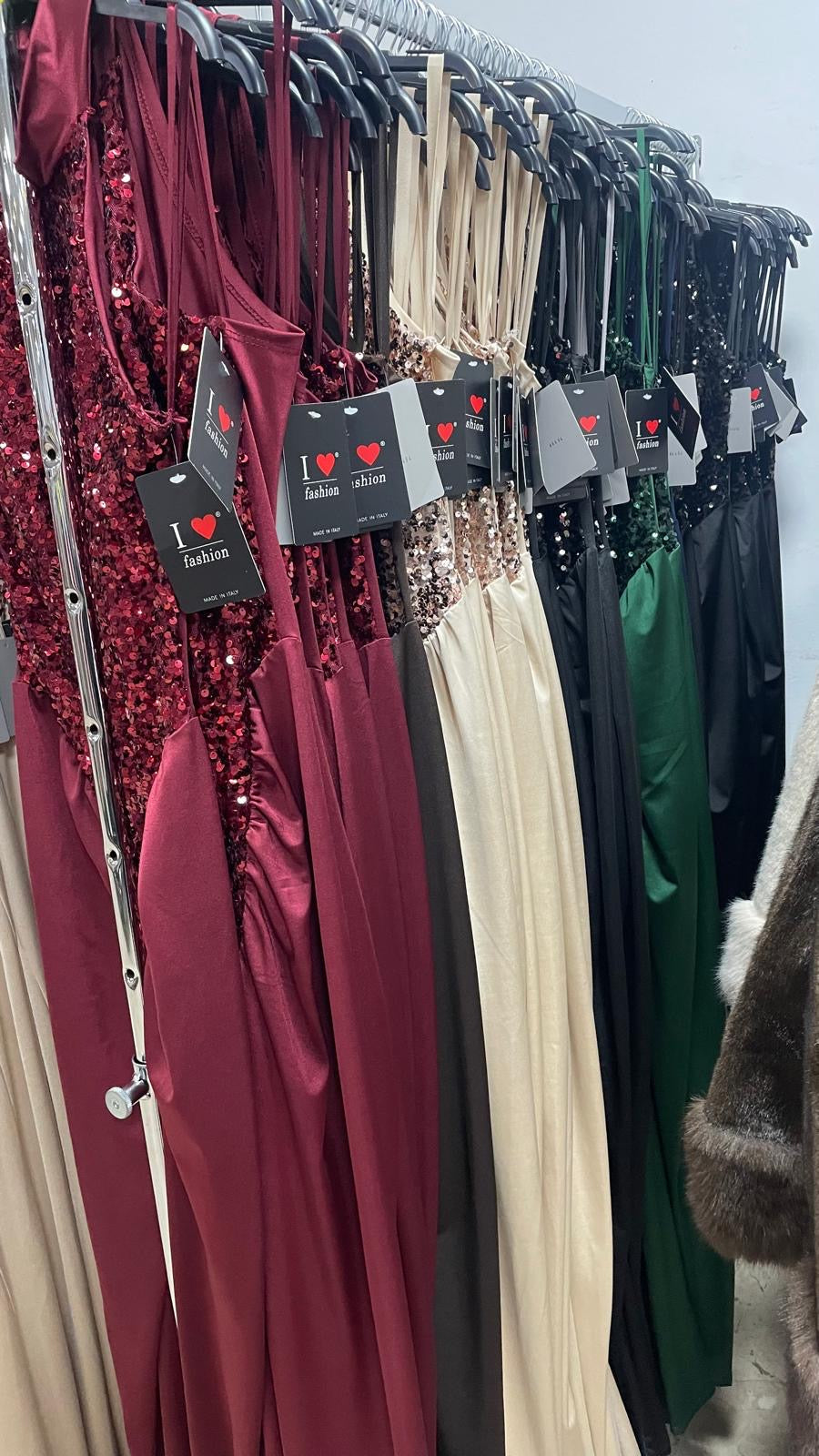 Abito Elegante in Tessuto Leggero