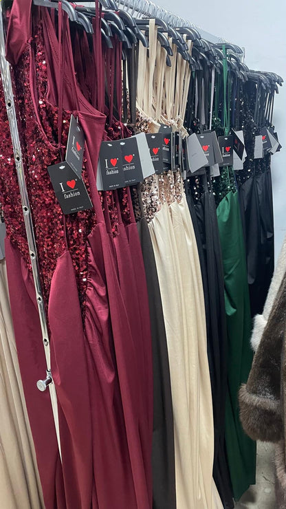 Abito Elegante in Tessuto Leggero