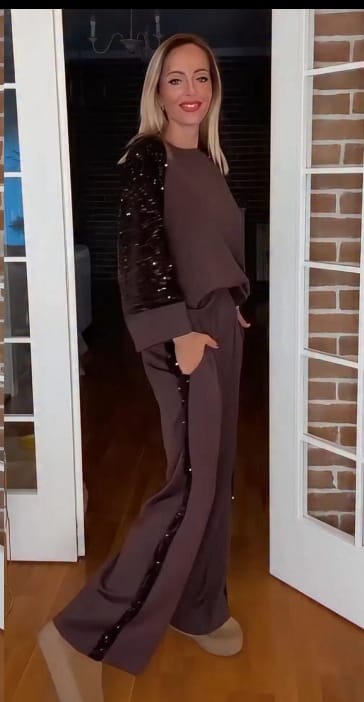 Coordinato Elegante in Tessuto Morbido