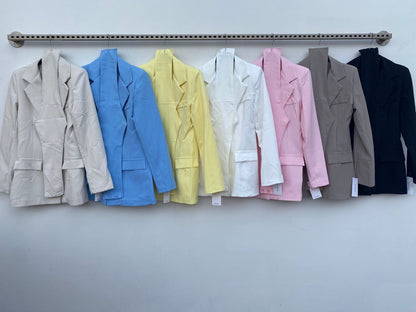 Completo Elegante in Tessuto di Alta Qualità