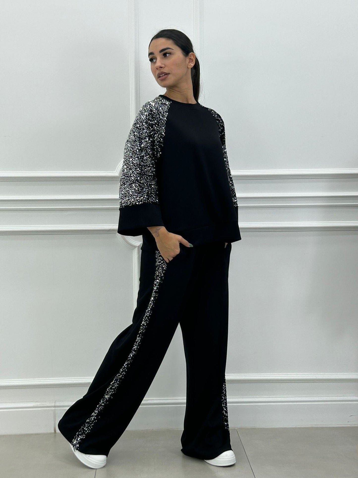 Coordinato Elegante in Tessuto Morbido