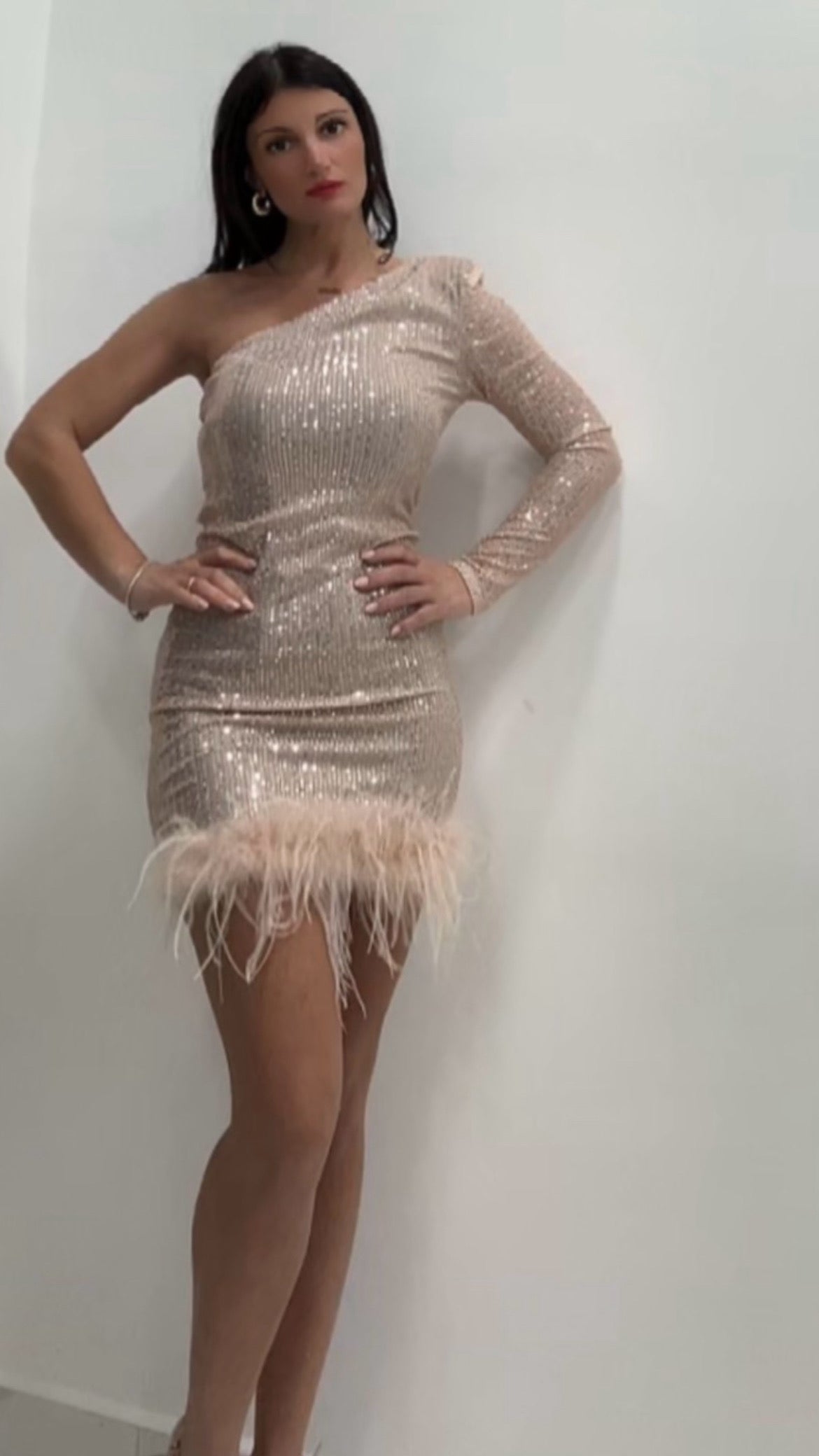 Abito elegante in tessuto leggero