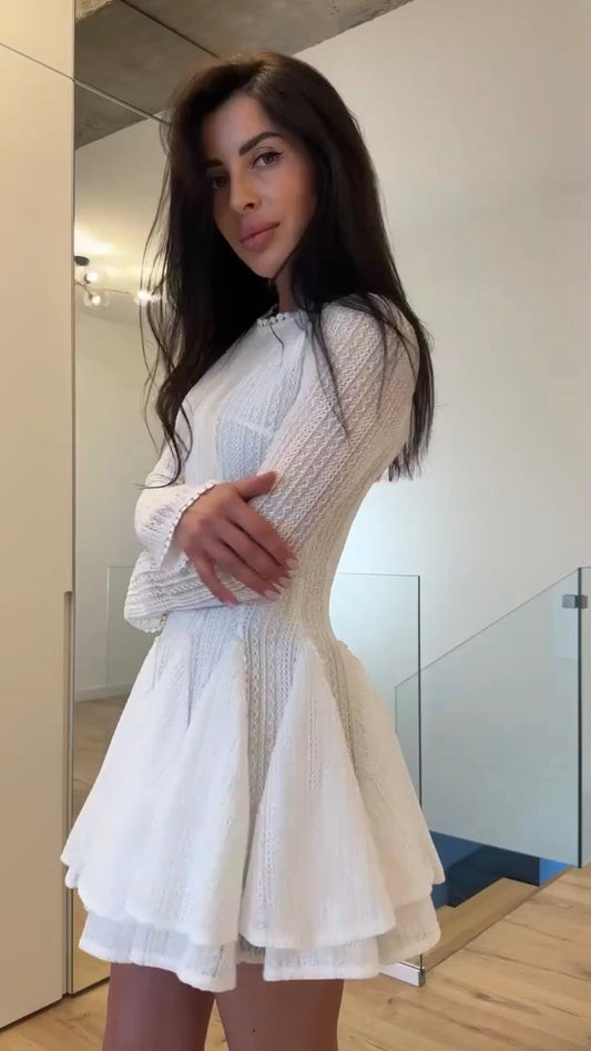 Abito elegante in tessuto leggero