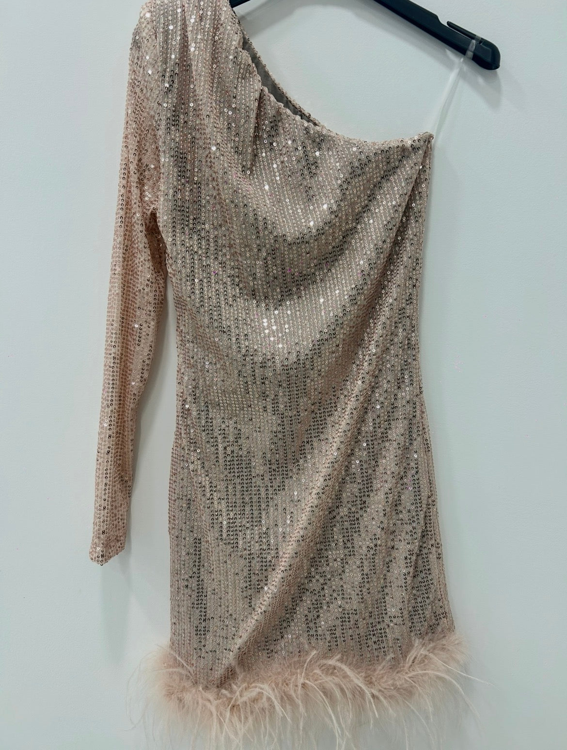 Abito Elegante in Tessuto Leggero