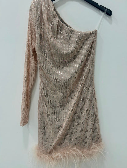 Abito Elegante in Tessuto Leggero