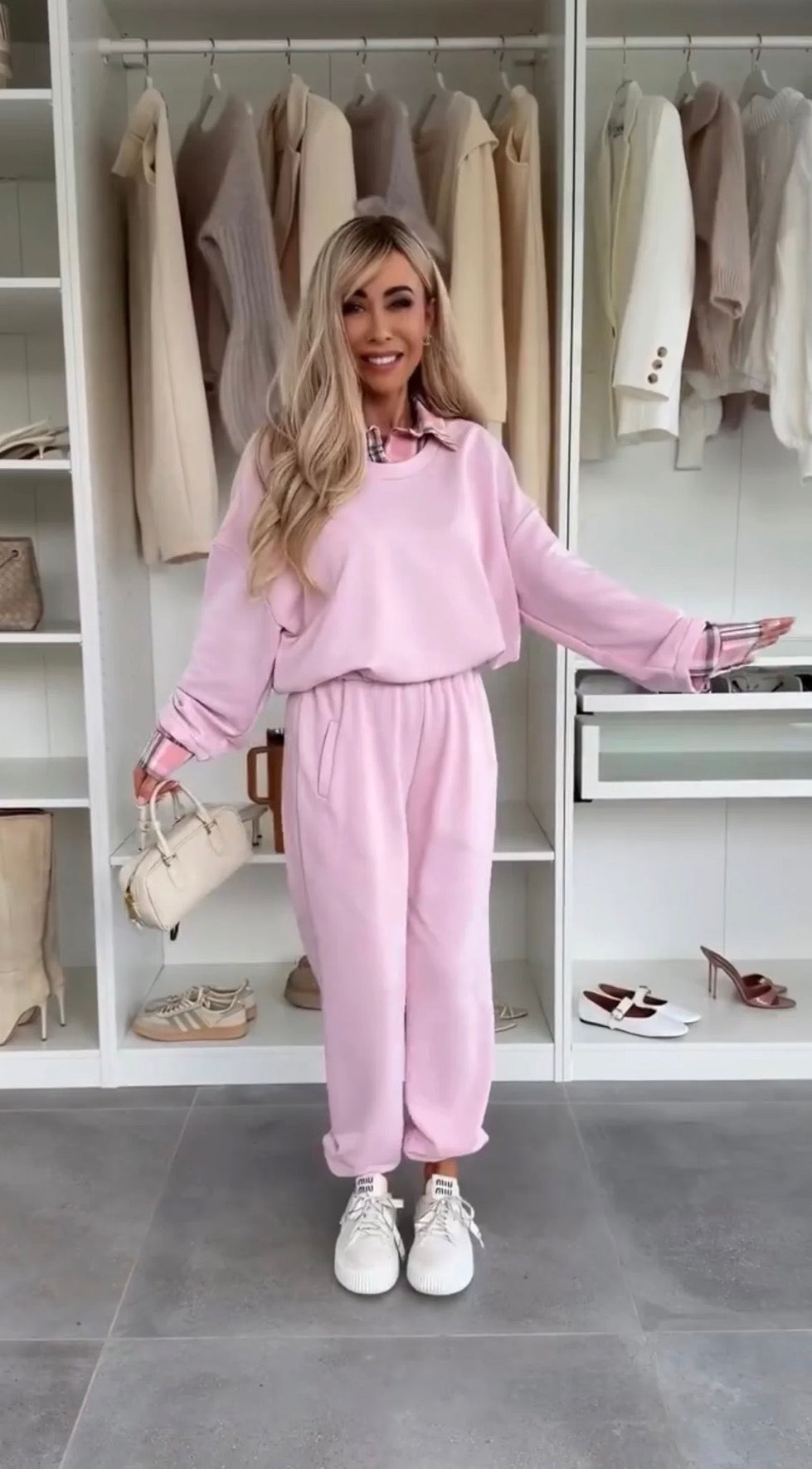 Coordinato Elegante in Tessuto Morbido