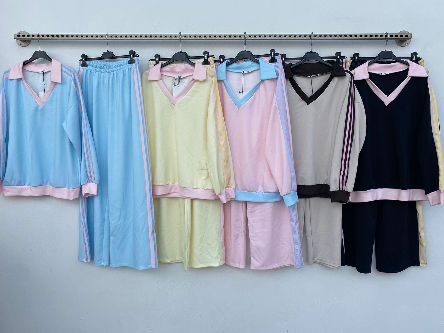 Completo elegante in tessuto pregiato