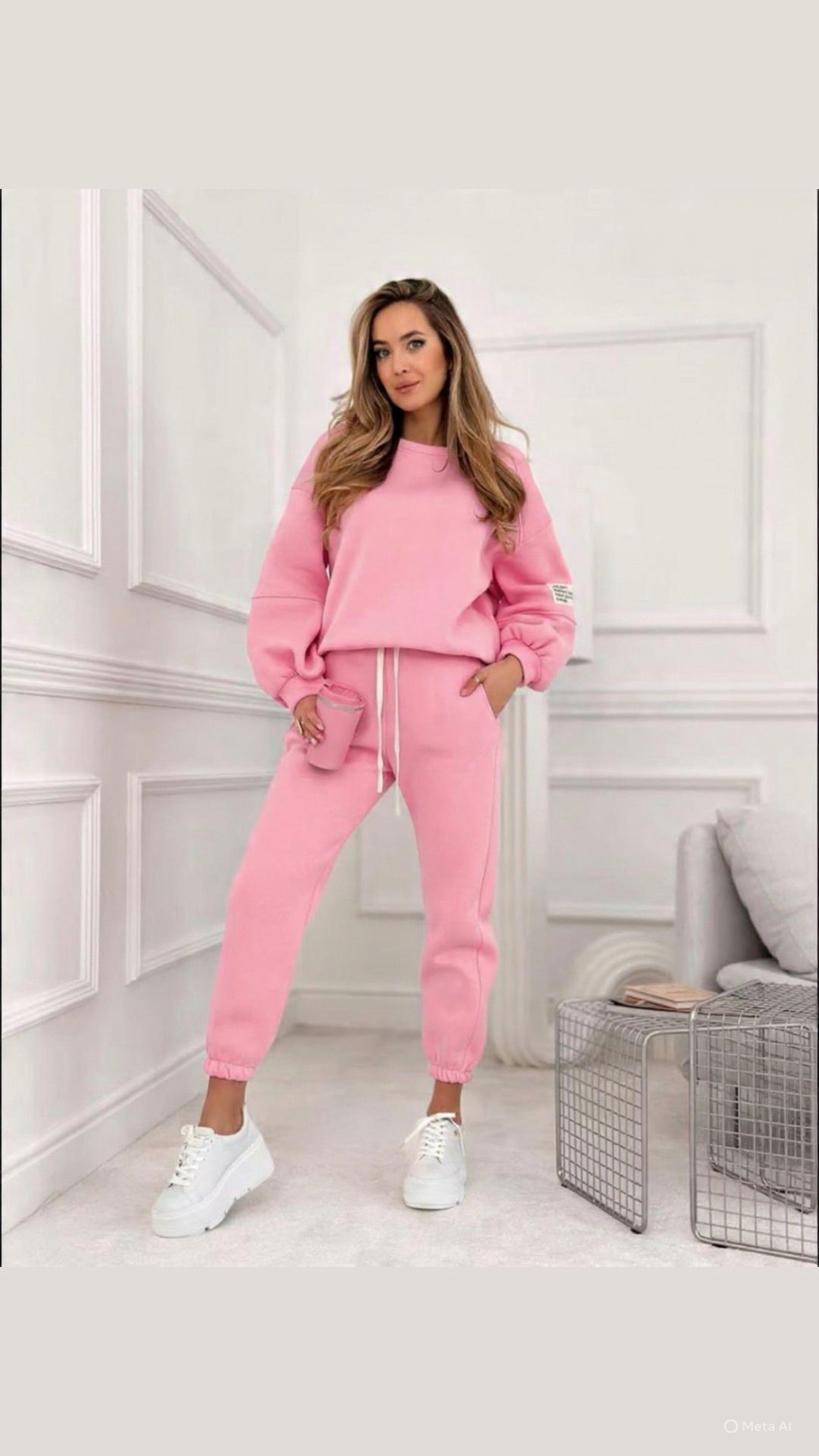 Tuta sportiva in tessuto tecnico