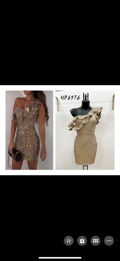 Abito elegante in tessuto pregiato