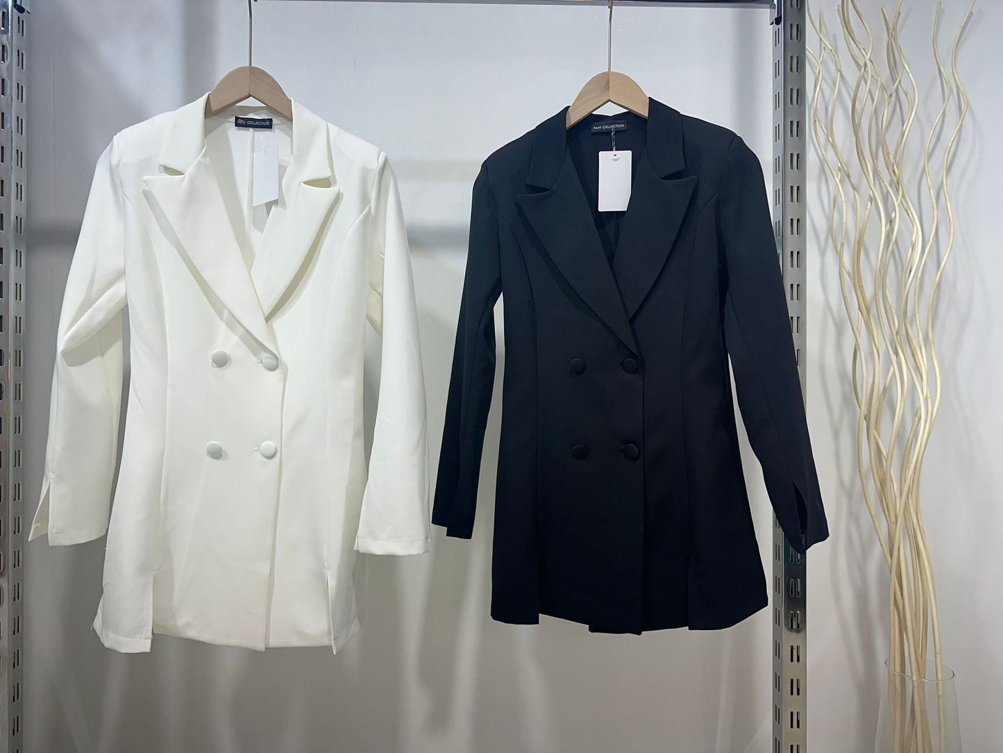 Abito elegante in tessuto pregiato