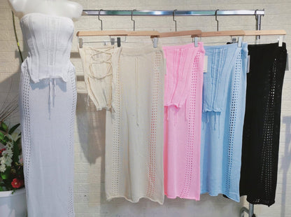 Completo elegante in tessuto leggero con giacca e pantaloni abbinati