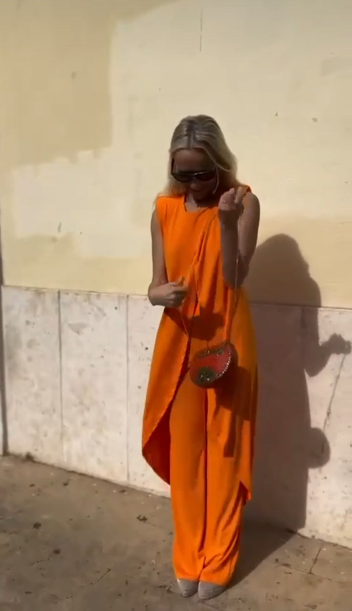 Completo elegante in tessuto pregiato