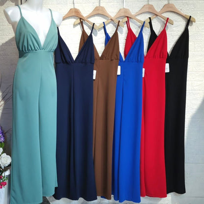 Tuta sportiva con cappuccio e pantaloni coordinati