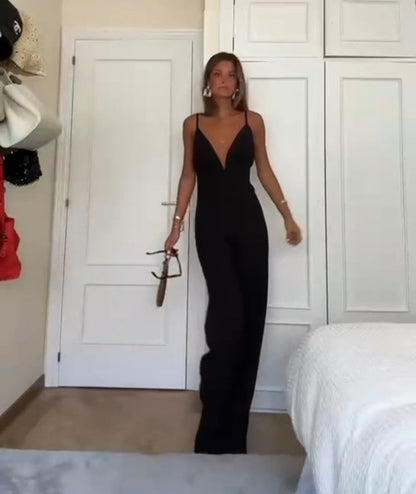 Tuta sportiva con cappuccio e pantaloni coordinati