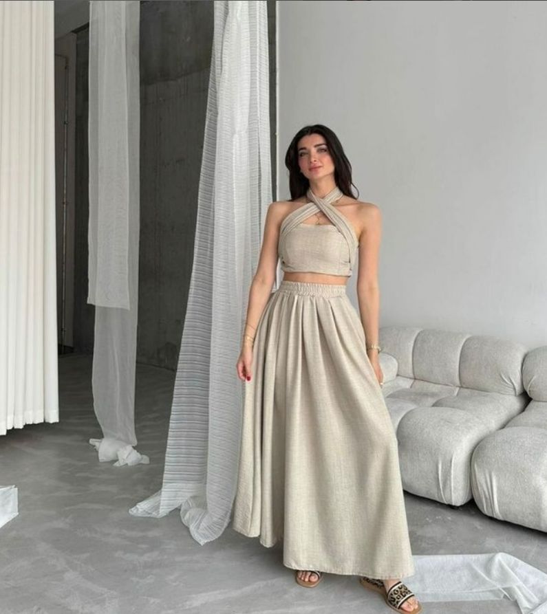 Completo Elegante in Tessuto di Alta Qualità