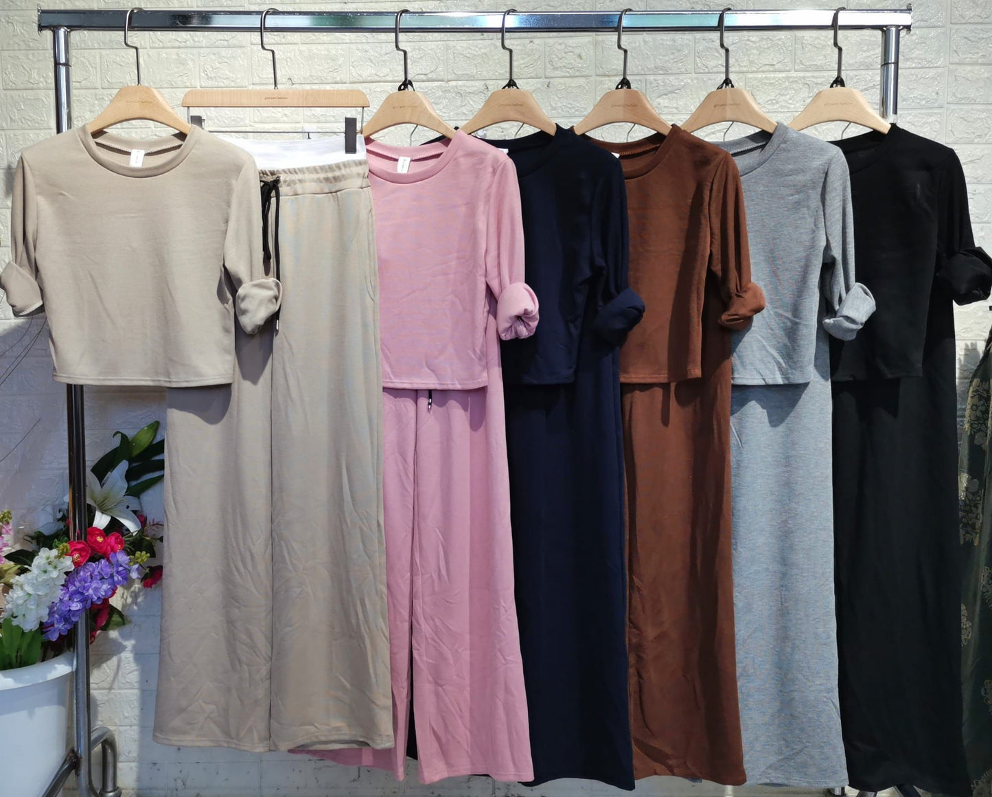 Tuta elegante in tessuto leggero