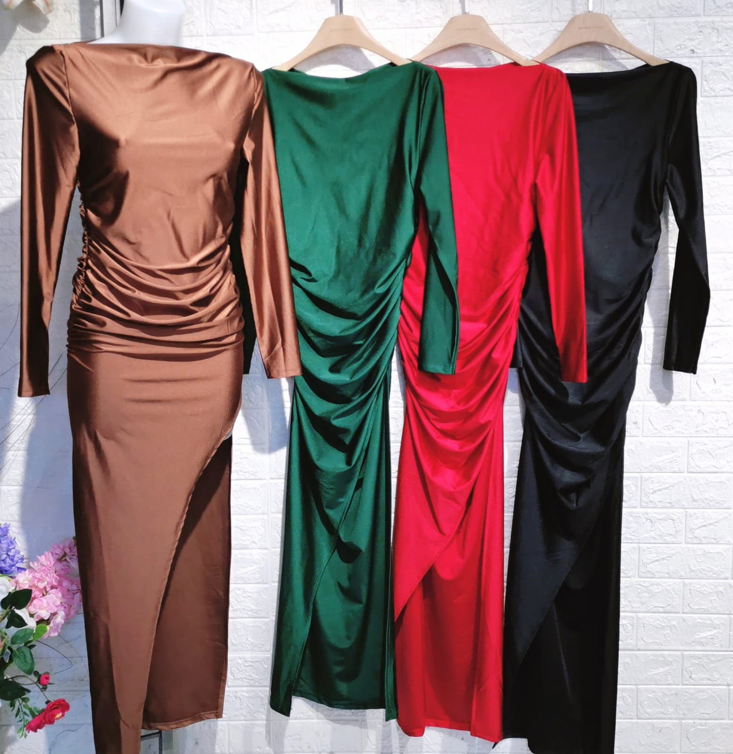 Abito Elegante in Tessuto Leggero