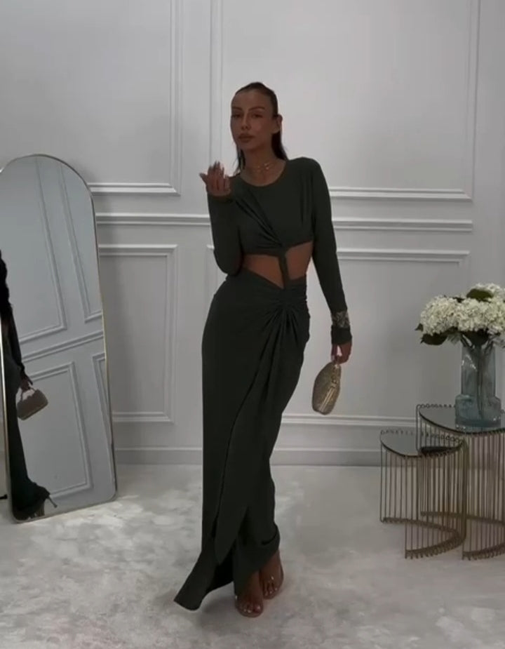 Abito Elegante in Stile Classico