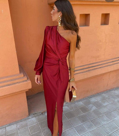 Abito elegante con design moderno