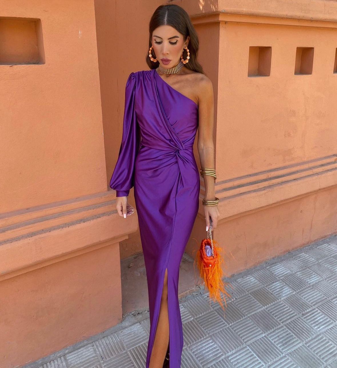 Abito elegante in tessuto leggero