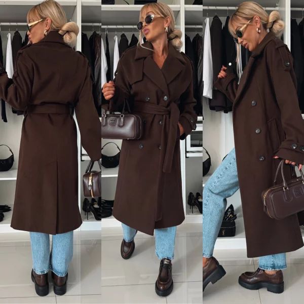 Cappotto in Lana con Colletto Classico