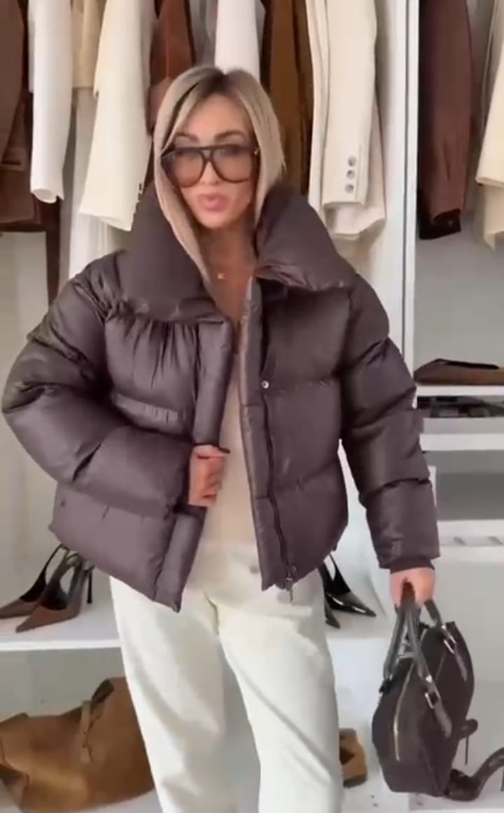 Giacca imbottita con cappuccio regolabile