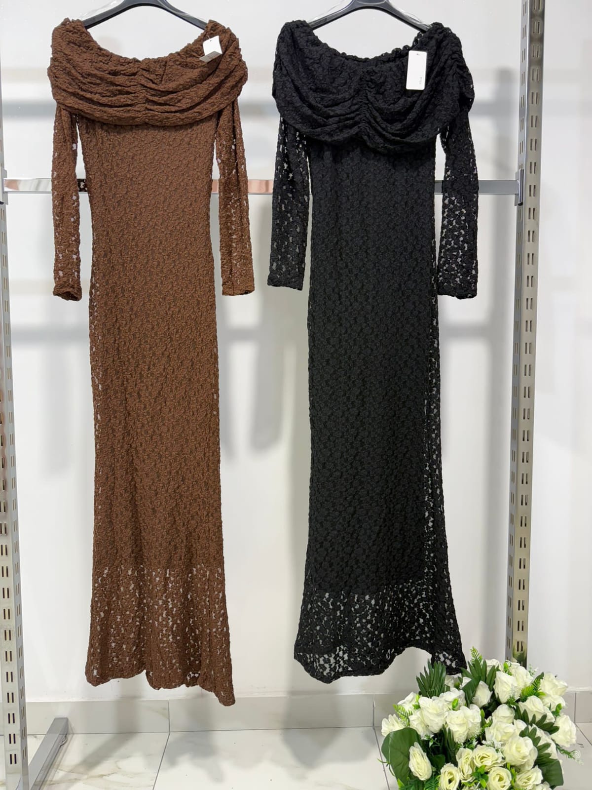 Abito Elegante in Tessuto Leggero