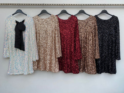 Abito Elegante in Tessuto Leggero